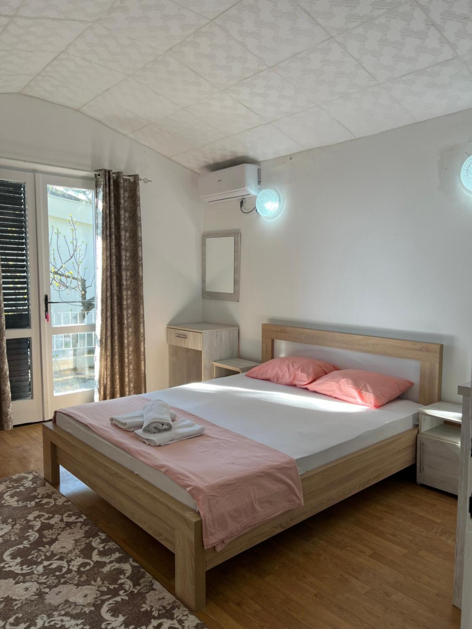 Apartments Nautilus อุลซิน ภายนอก รูปภาพ