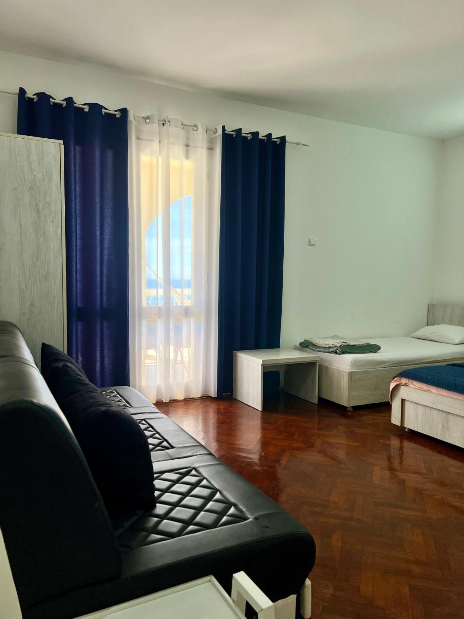 Apartments Nautilus อุลซิน ภายนอก รูปภาพ